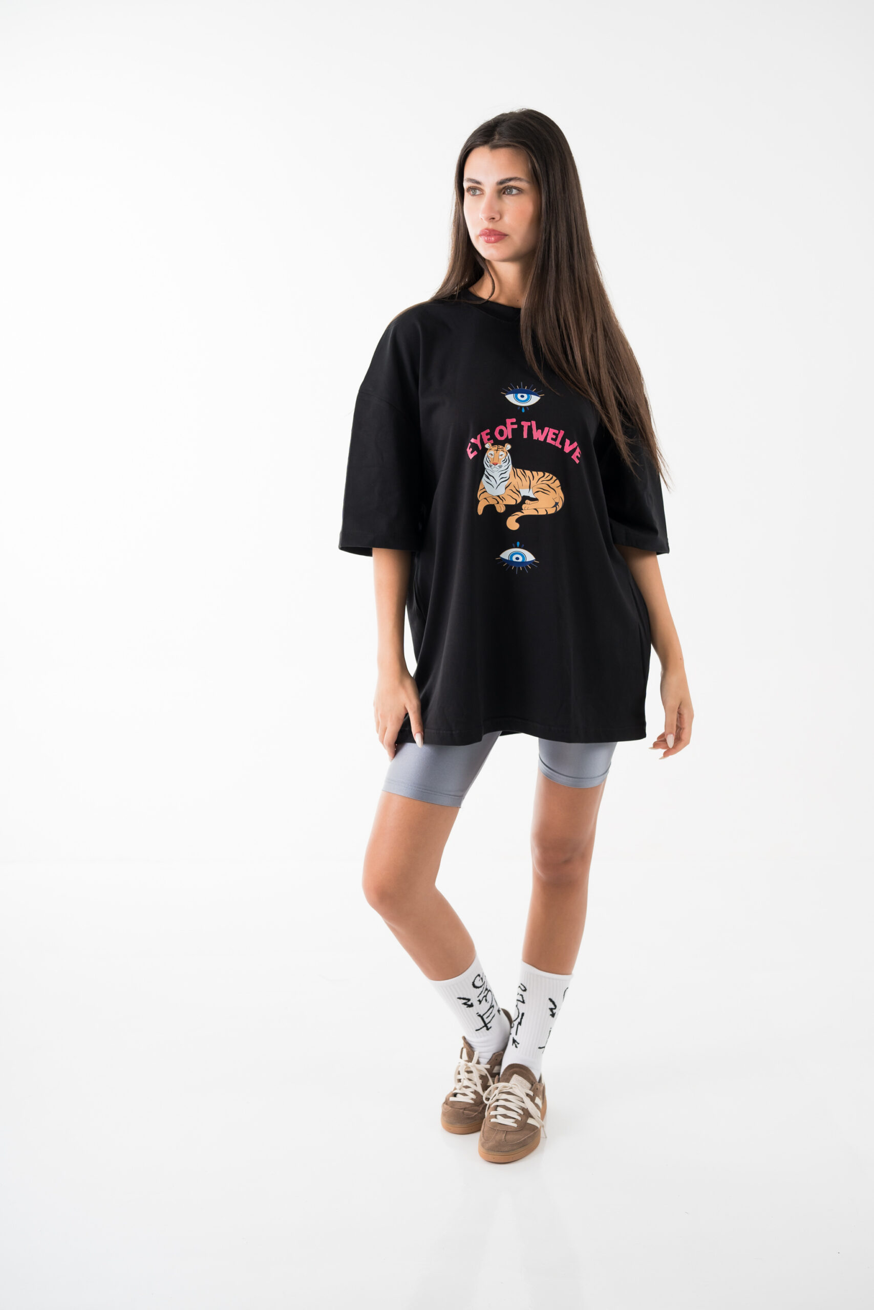 The eye of 12 oversized tee The eye of 12 oversized tee