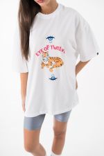 The eye of 12 oversized tee The eye of 12 oversized tee