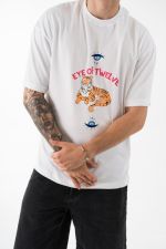 The eye of 12 oversized tee