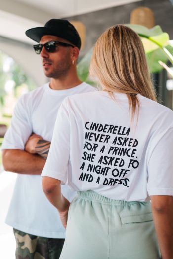Cinderella oversized tee