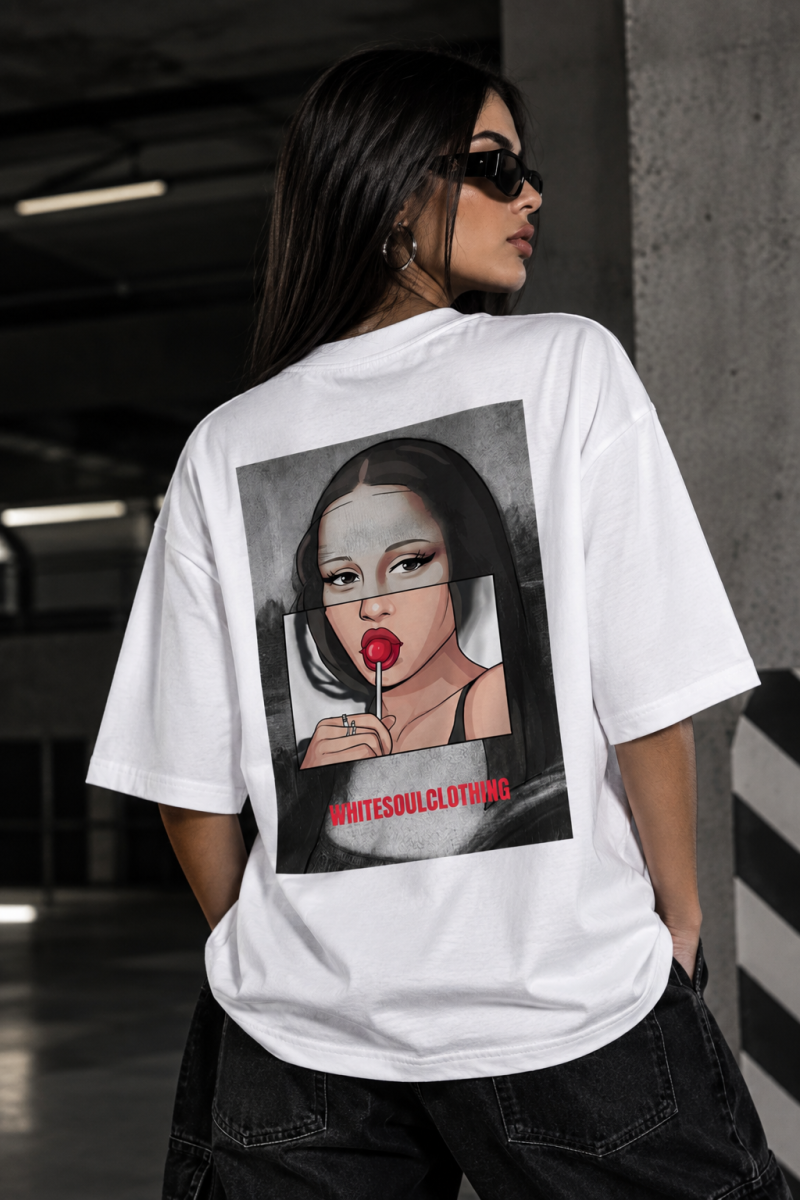 Φωτογραφία από Oversize Tee