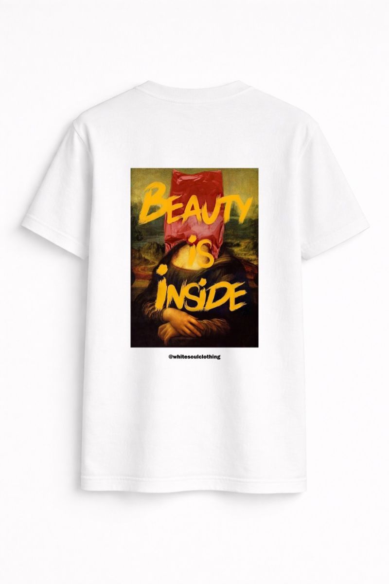 Beauty is inside Tee Φωτογραφία από Beauty is inside Tee