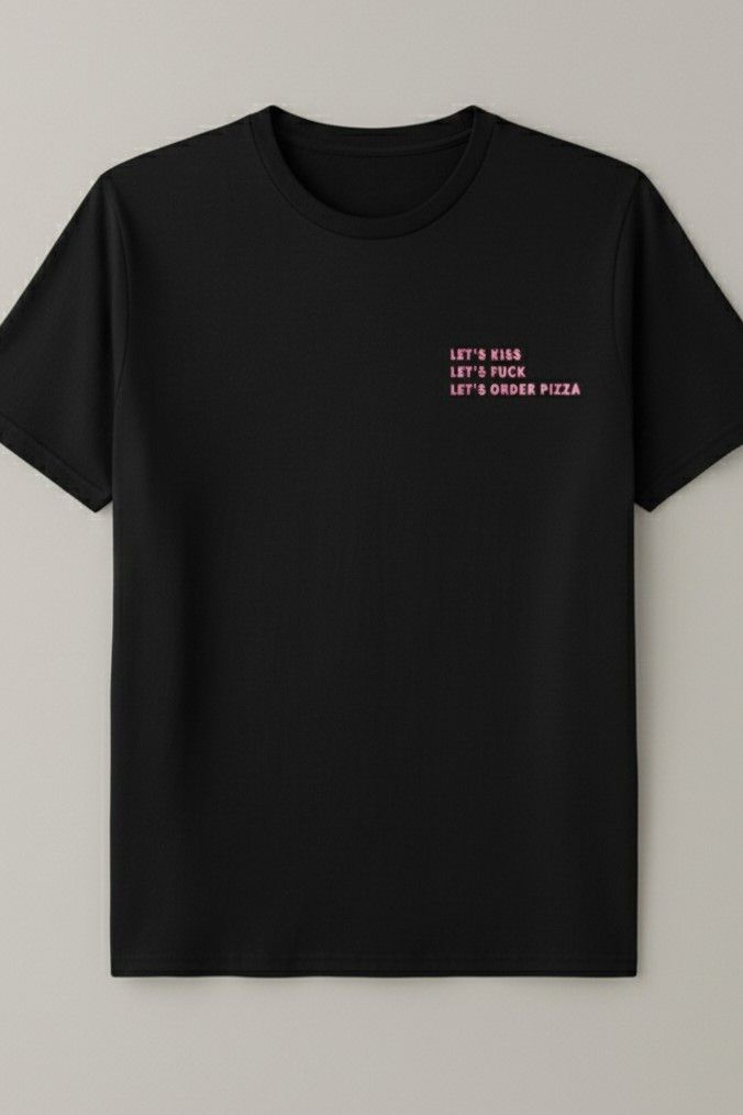 Φωτογραφία από Lets order pizza Tee